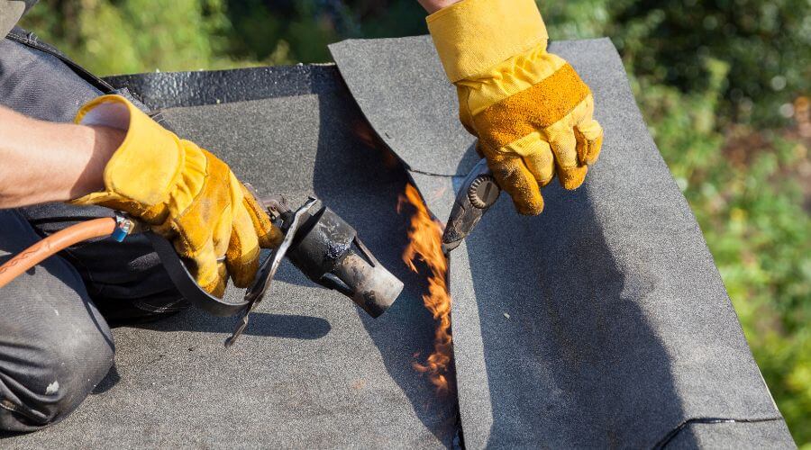 Professional gutter cleaning in Bradley, SD